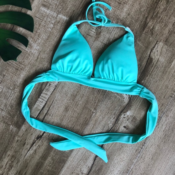 Victoria’s Secret Spearmint Halter Bikini Top XS - Picture 1 of 5